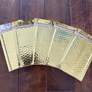 25 Pack - 4x8” Beautiful Metallic Gold Bubble Mailers